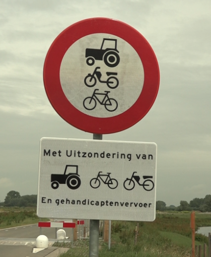 Signs-from-Zaltbommel