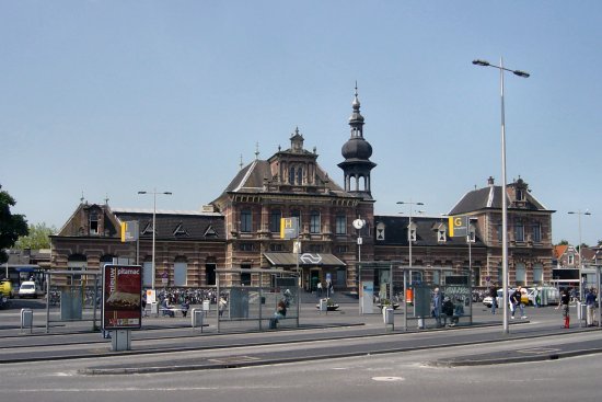 delft-station-current