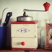 coffee-grinder-suzette-pauwels