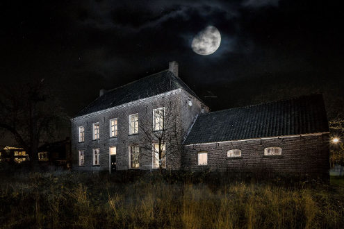 haunted-house-funda-1